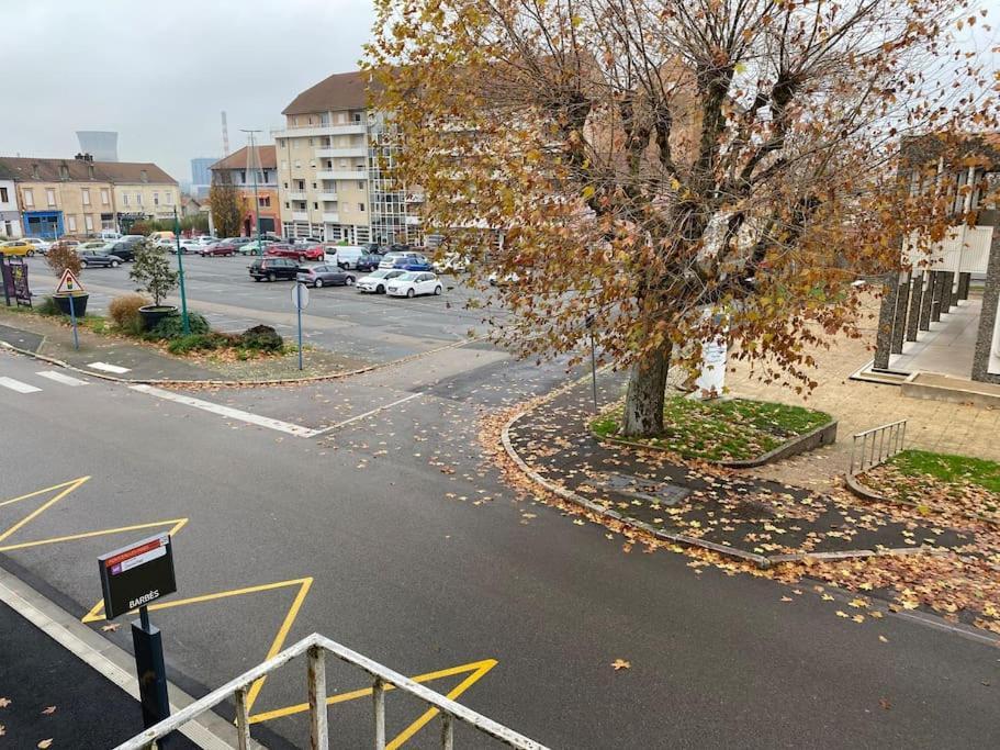 Propre Spacieux Renove Pratique Proche Centre モンソー・レ・ミーヌ エクステリア 写真