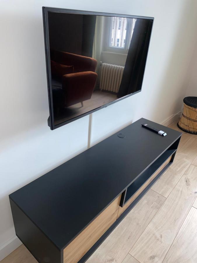 Propre Spacieux Renove Pratique Proche Centre モンソー・レ・ミーヌ エクステリア 写真
